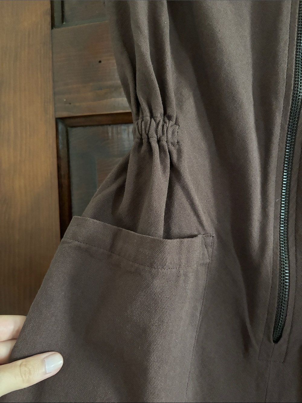 Noble Sleeveless Brown Utility Romper with Front Zip - Picture 5 of 6